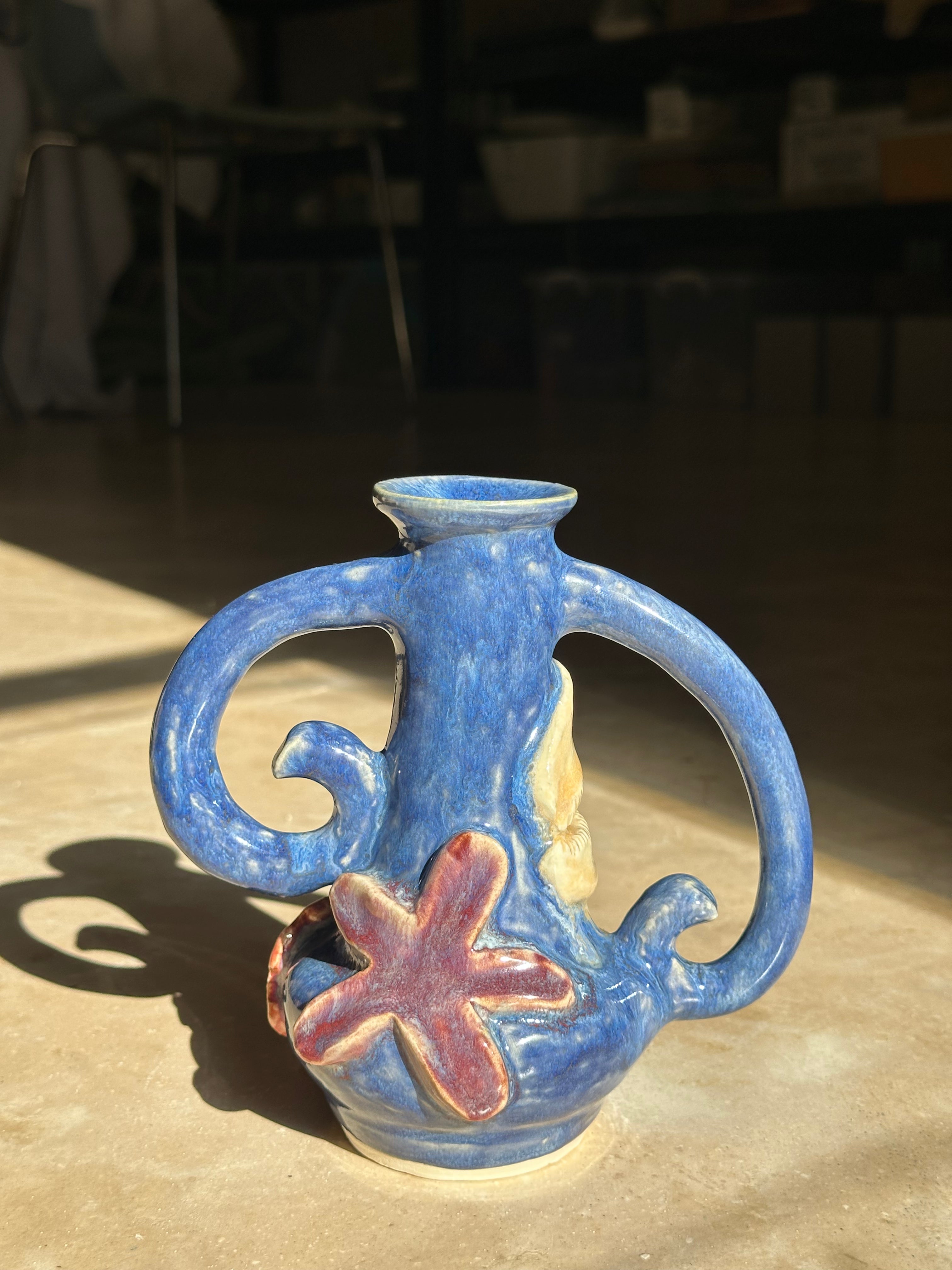 asymmetrical amphora